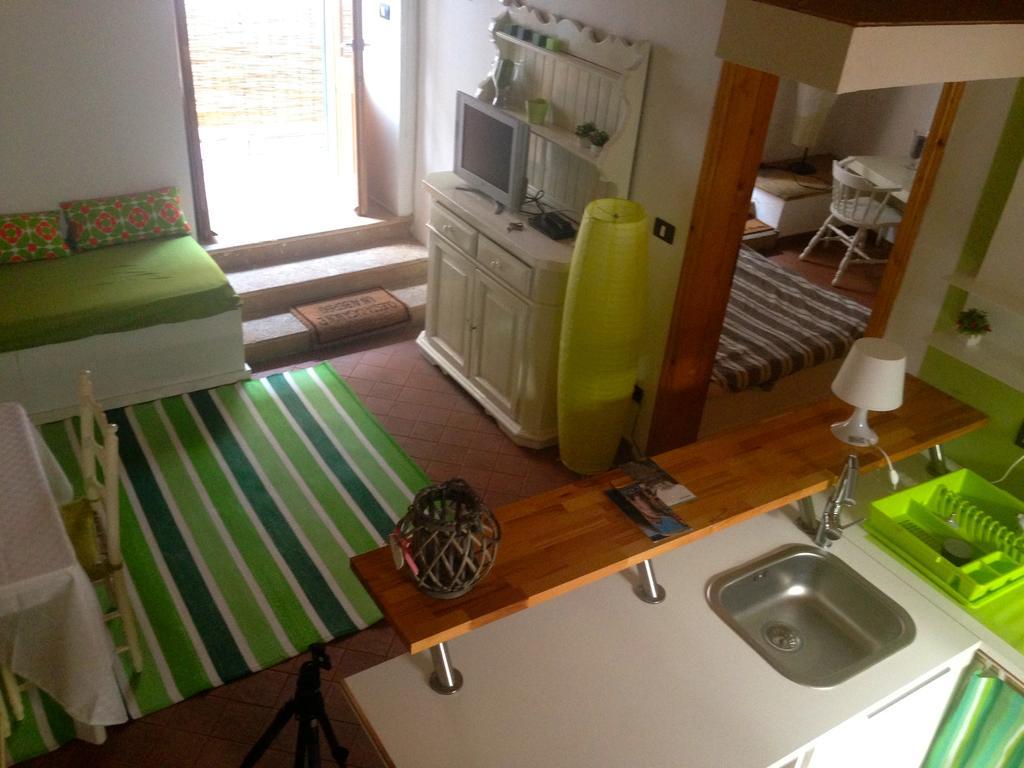 Dentro Le Mura Apartment Катания Екстериор снимка